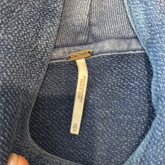 NWOT Free People Blue Hoodie Sweatshirt SIZE M - Picture 2 of 2